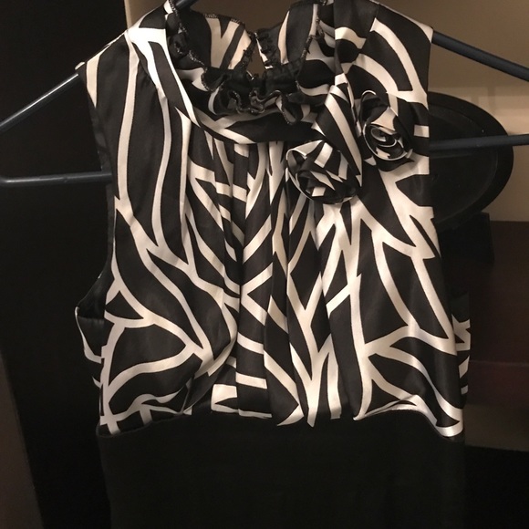 Black and white cocktail dress, Sz 2P - Picture 3 of 5